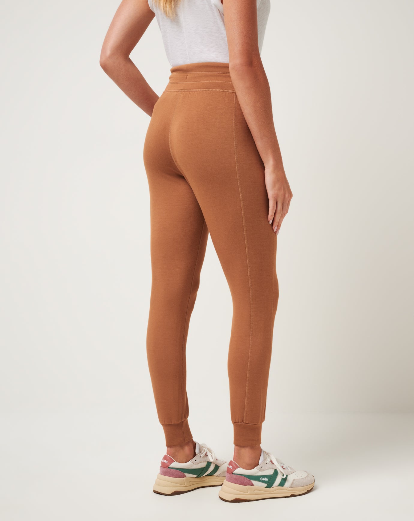 Skyloft Soft Jogger - Image 17