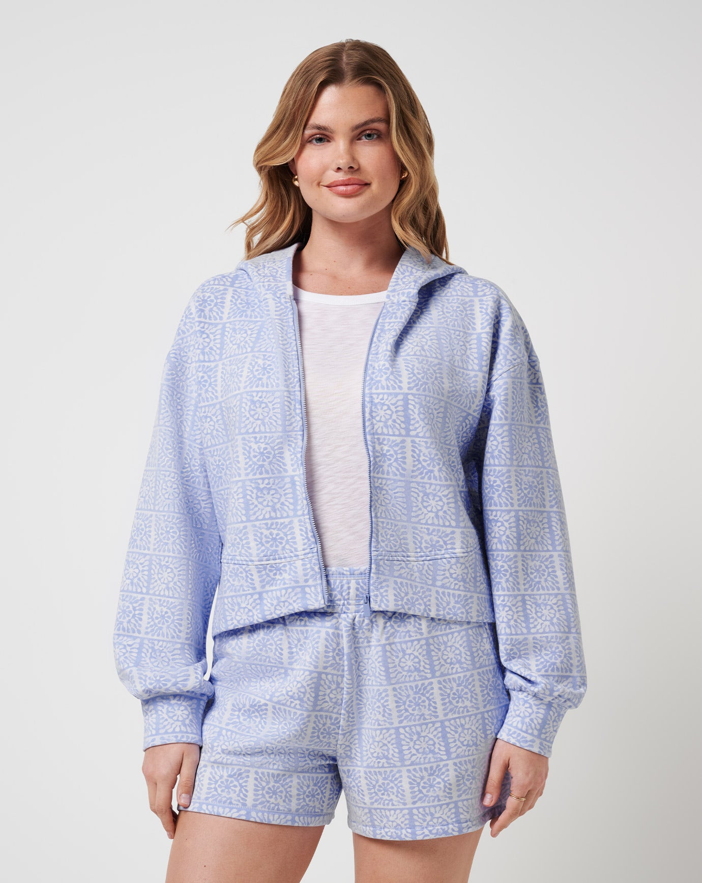 Cloud Fleece Stellar Hood - Image 8