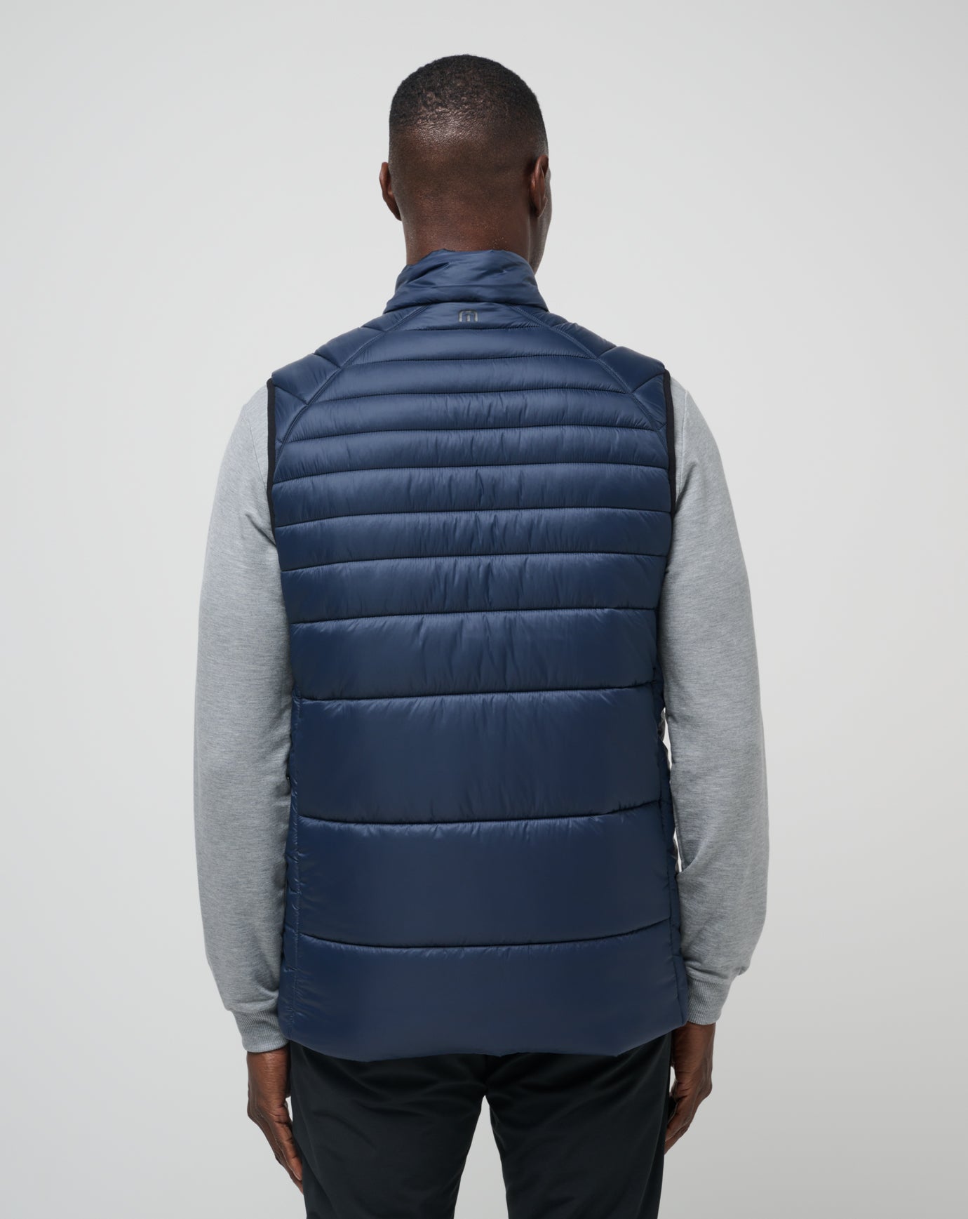 Aves Tech Puffer Vest - Image 3