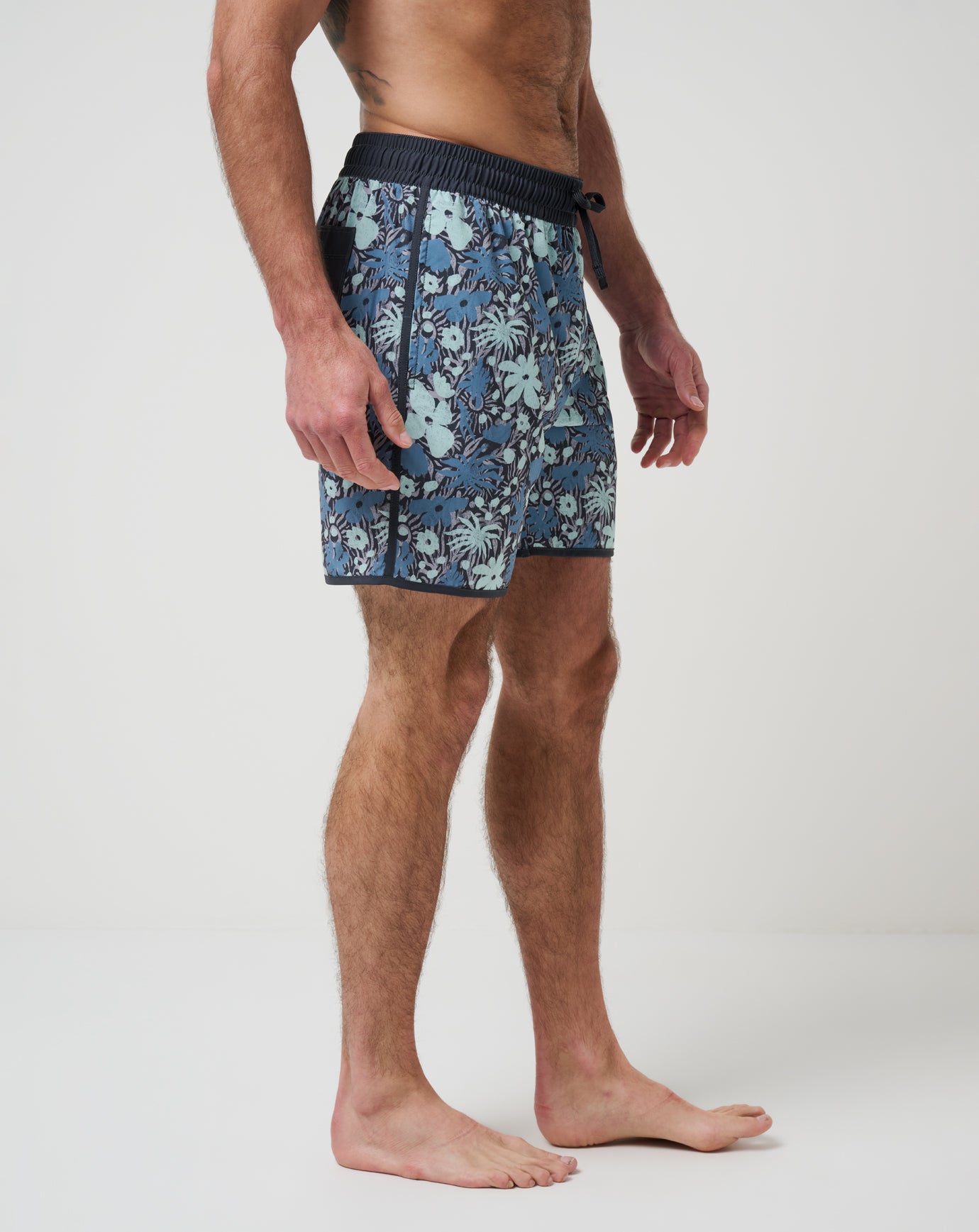 Canoe Cruise Boardshort - Image 2