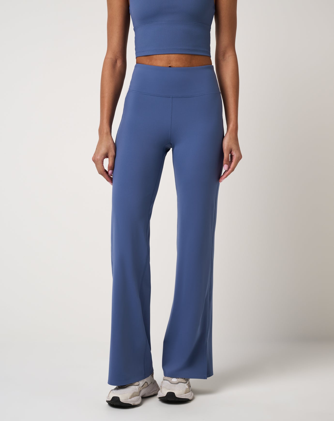 Moveknit Bonded Pant - Image 20