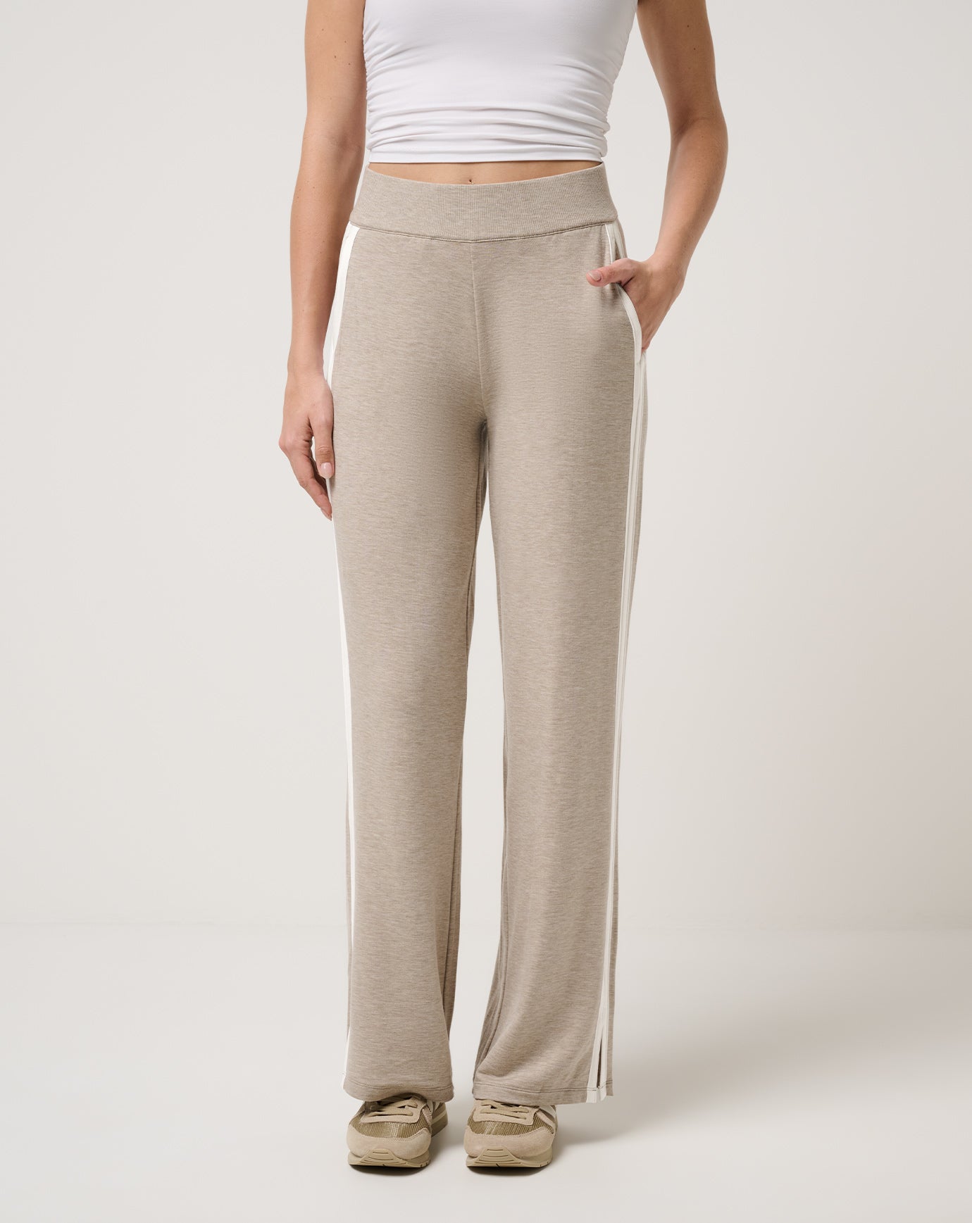 Cloud Terry Varsity Pant - Image 8