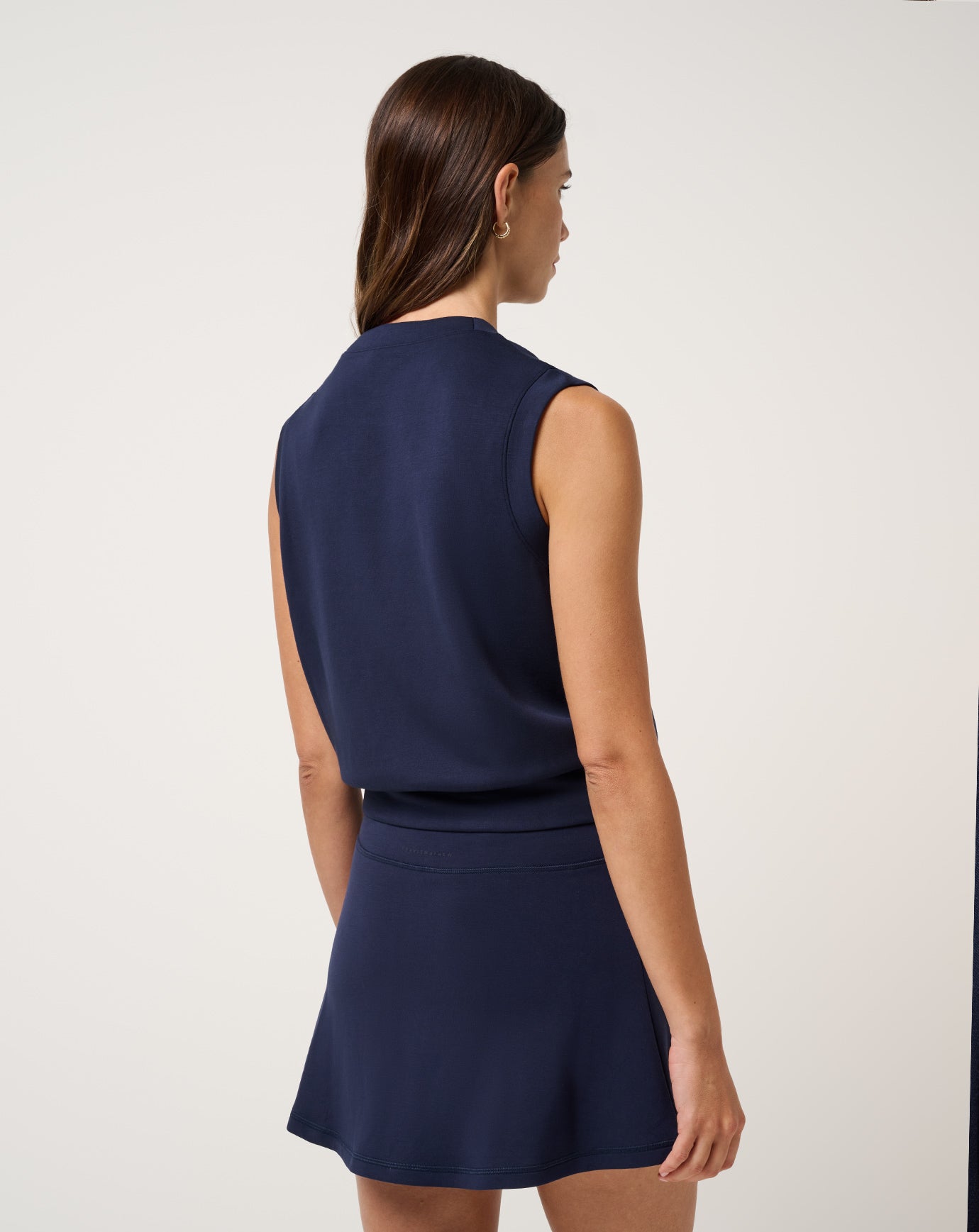Skyloft Soft Vest - Image 2
