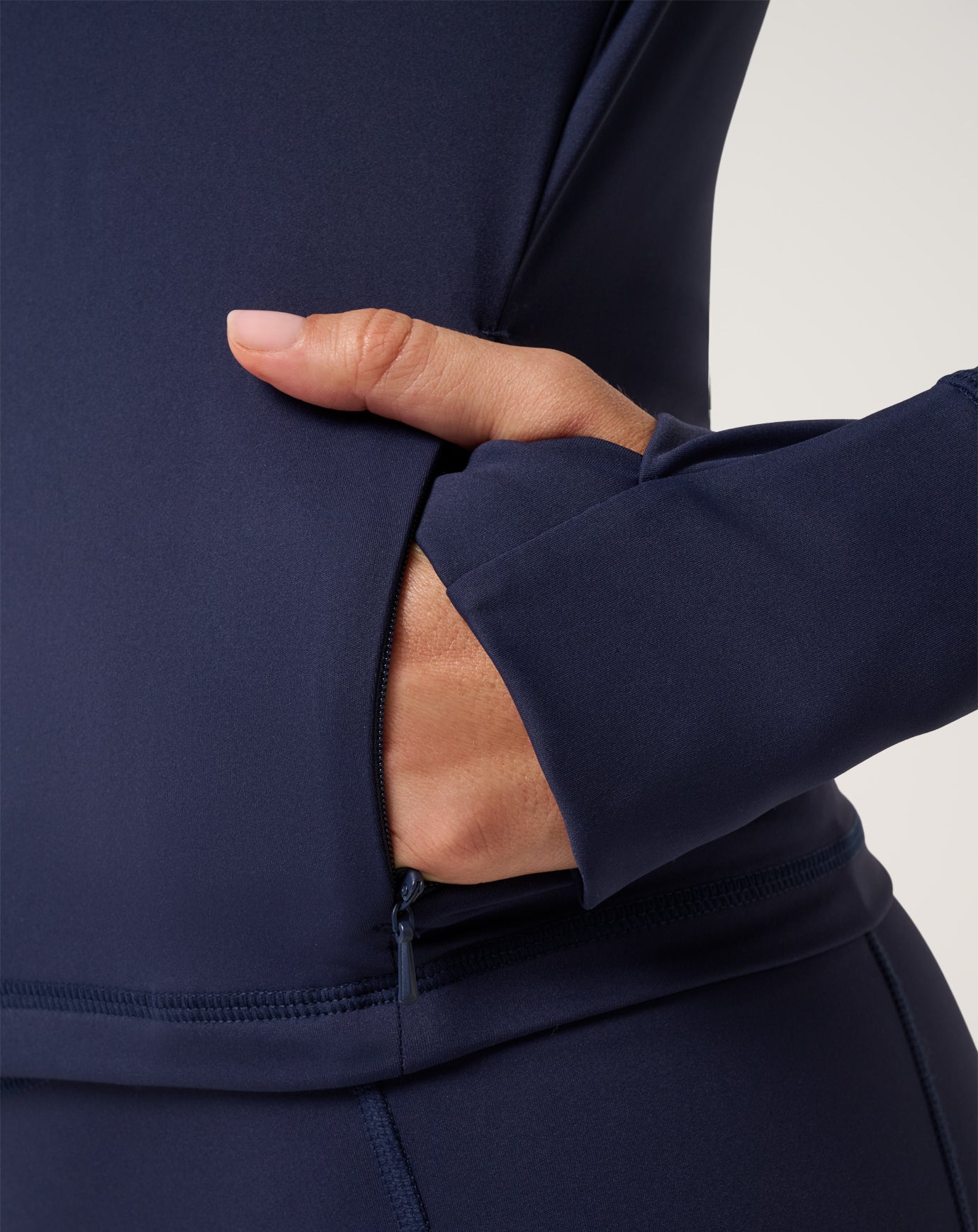Moveknit Full Zip 2.0 - Image 11