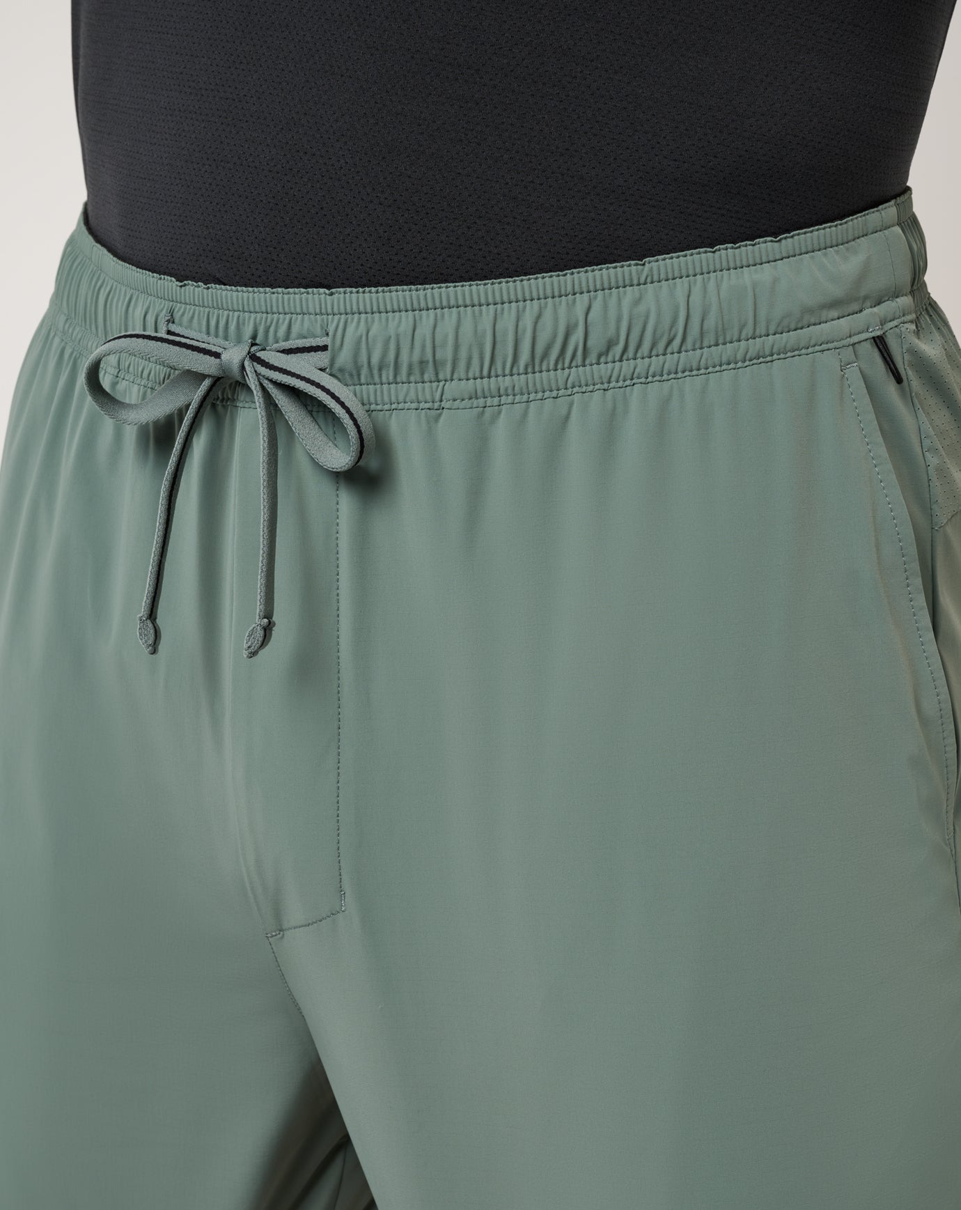 Court Ready Active E-Waist Short 7.5In - Image 13