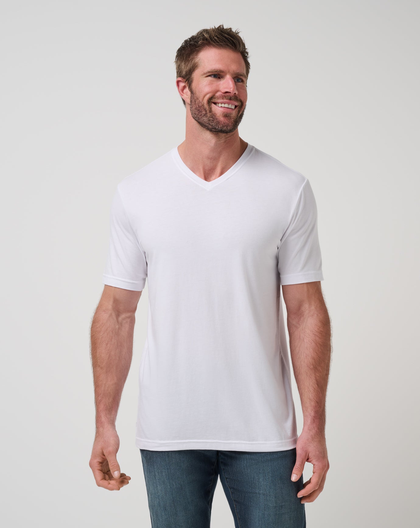 Cloud V-Neck Tee - Image 17