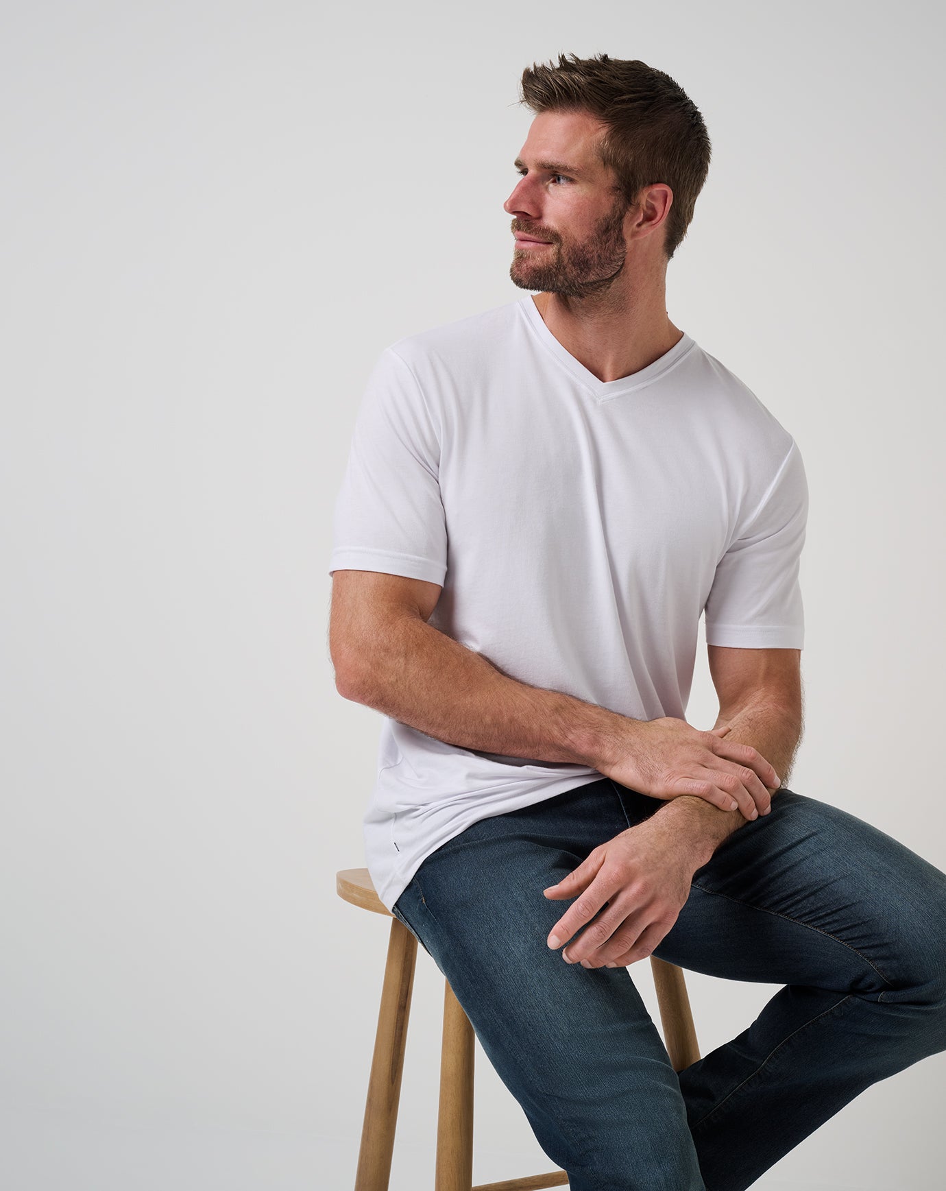 Cloud V-Neck Tee - Image 22