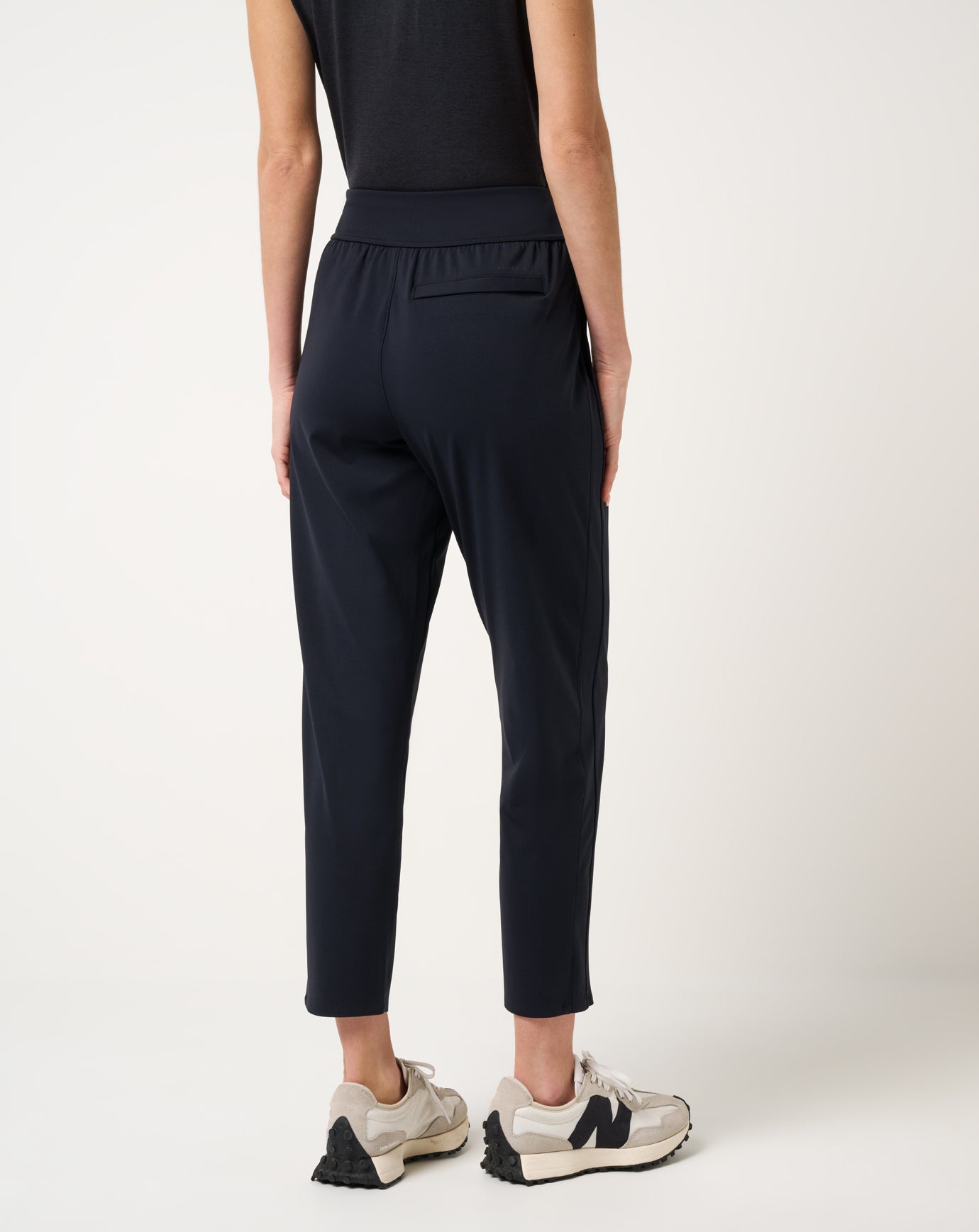 Moveknit Resilience Ankle Pant - Image 2